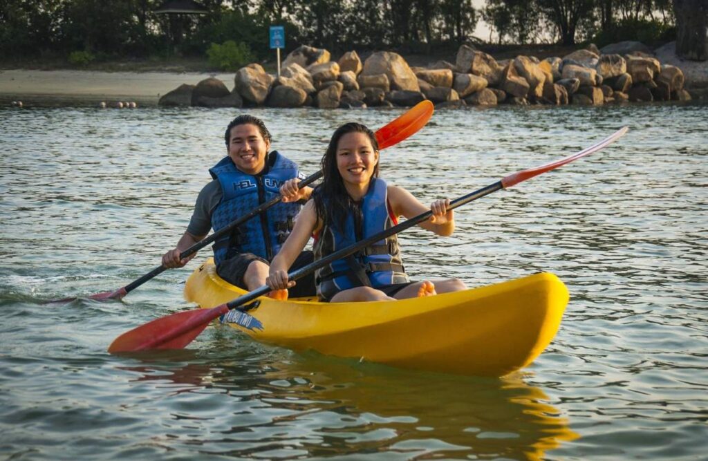 chèo thuyền kayak