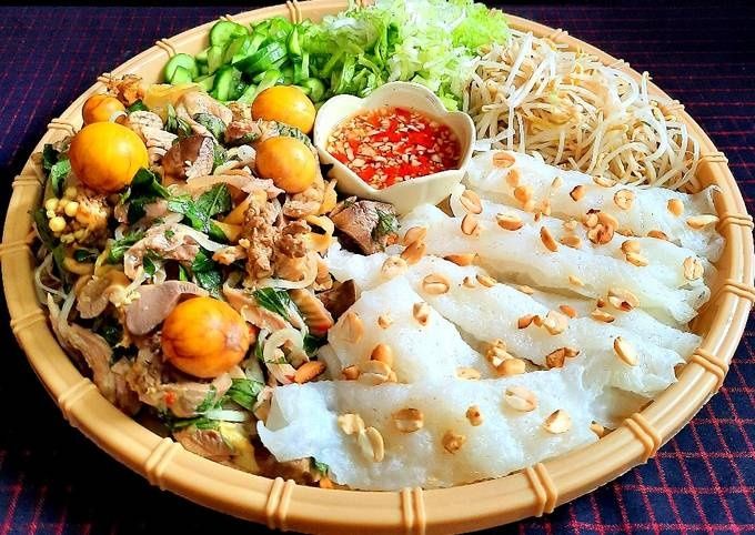 7 Món Đặc Sản Ở Bảo Lộc Du Khách Nhất Định Phải Thử 3 Bánh ướt lòng gà – Đặc sản ở Bảo Lộc.