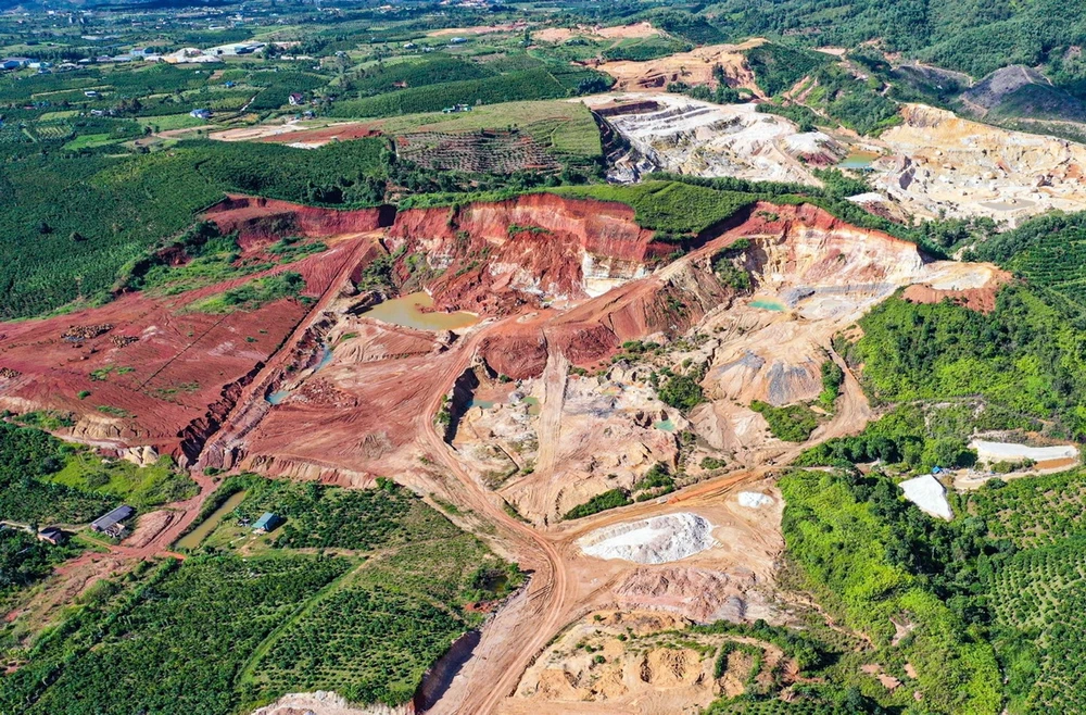 khoang san lam dong 9546