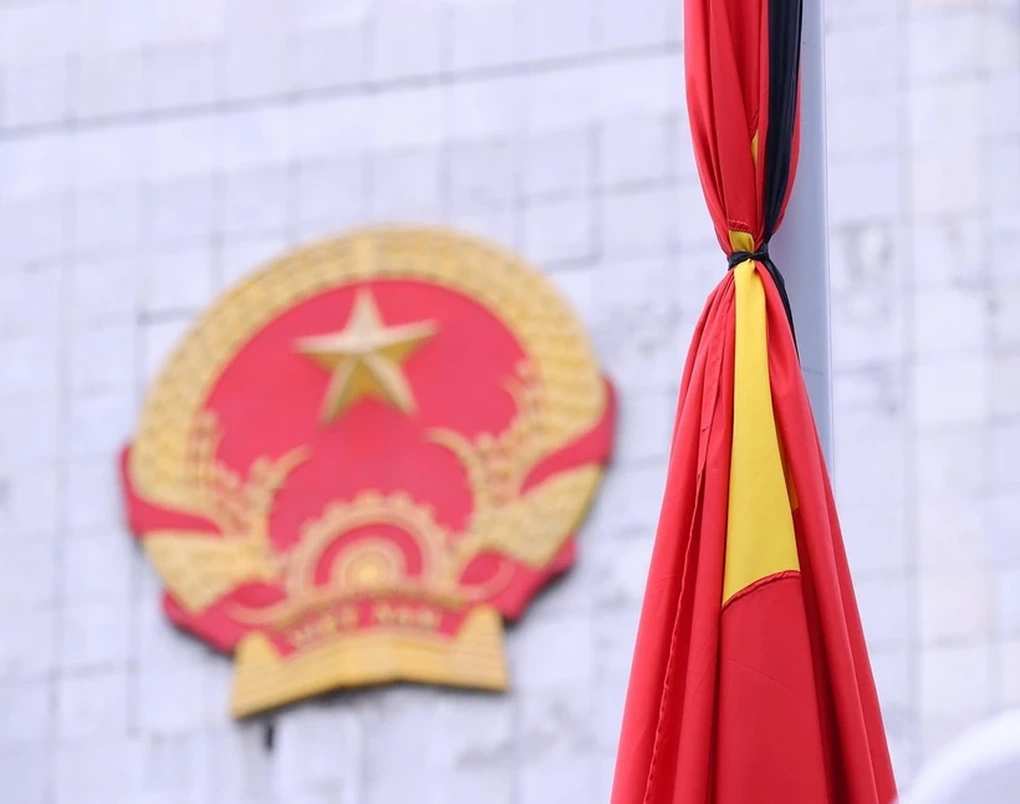 TP.HCM lặng mình trong ngày Quốc tang nguyên Chủ tịch nước Trần Đức Lương 1 Quốc tang