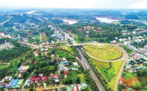 LÂM ĐỒNG THÁO GỠ NÚT THẮT TĂNG TRƯỞNG, CHUẨN BỊ KHỞI CÔNG CAO TỐC TÂN PHÚ–BẢO LỘC & TP.HCM–MỘC BÀI VÀO QUÝ 4/2025